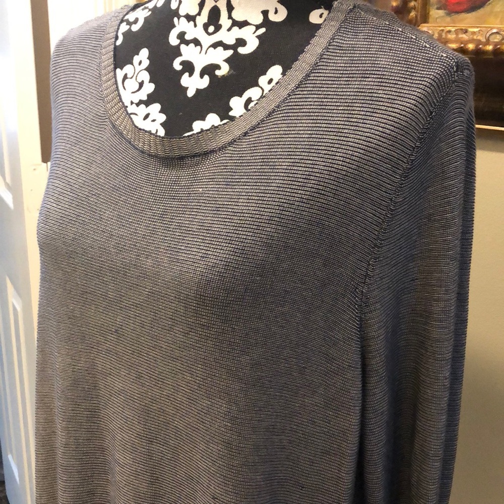 🩶Eileen Fisher Long sleeved knit swingy Tunic distressed sweater